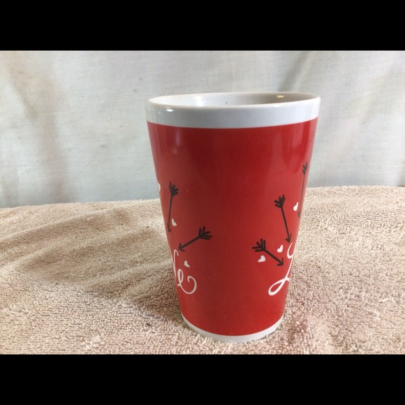 Nice MTY International Ceramic Red and White LOVE Coffee Mug 5” Tall pre-owned - Picture 3 of 7